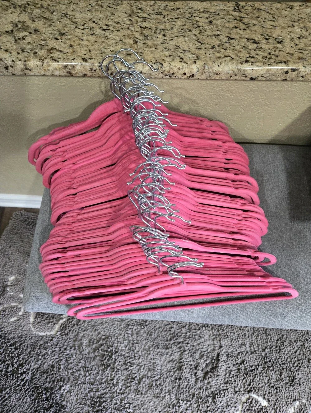 Set of 30 Pink Velvet Clothes Hangers